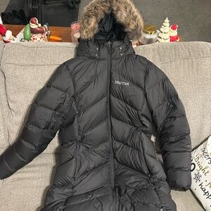 WOMENS MARMOT PARKA